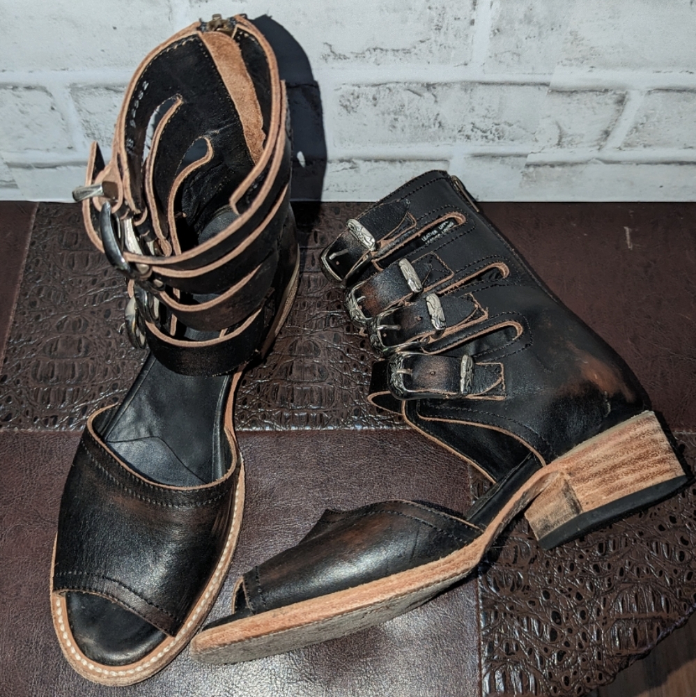 FreeBird PILAR Tall Sandal size 8